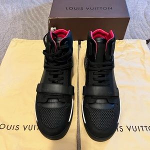 AUTOGRAPHED - MR. BEAST  - Louis Vuitton Sneaker